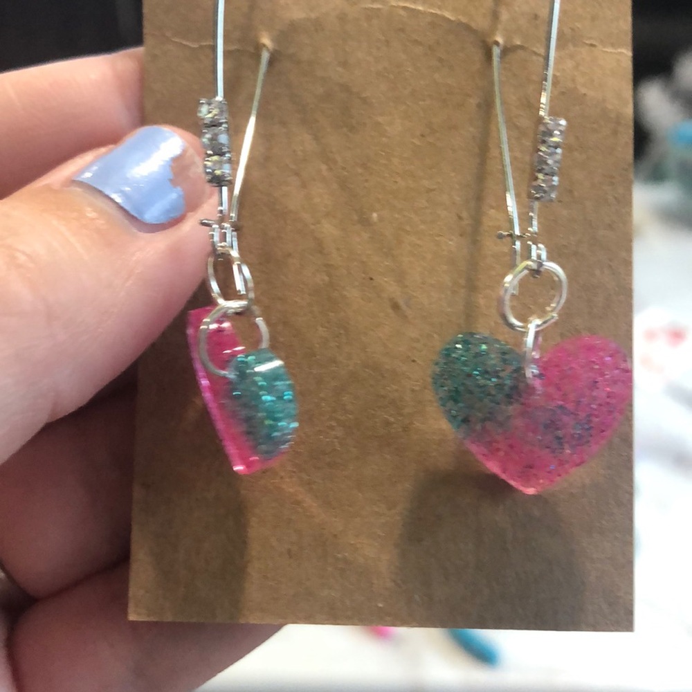 Multicolored heart dangle earrings